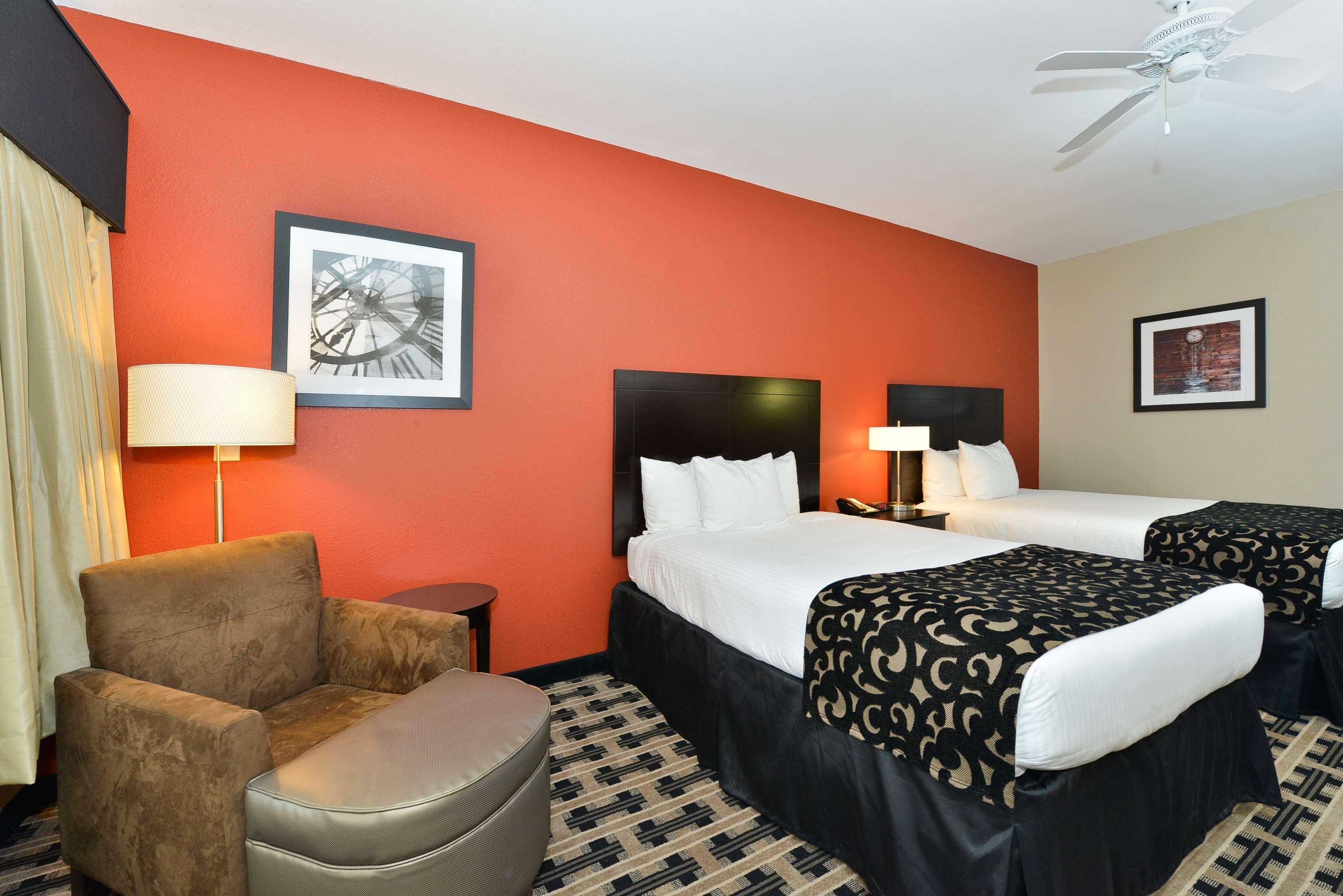 Best Western La Place Inn Exterior photo